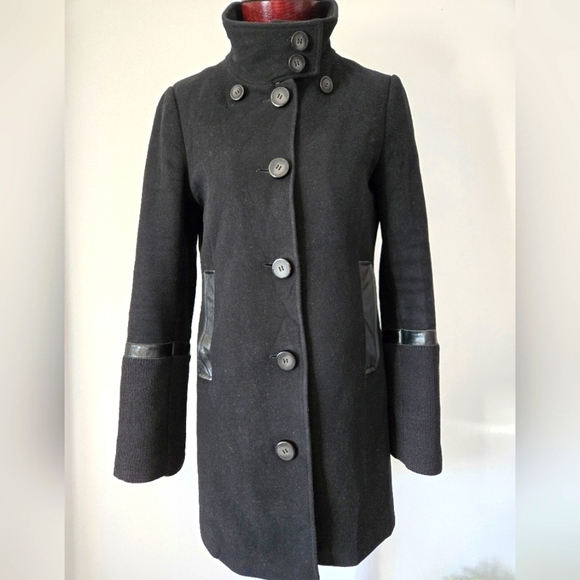 Mackage Jackets & Blazers - MACKAGE Wool/Cashmere/Leather Women's Black Button-Up Coat. Size Small